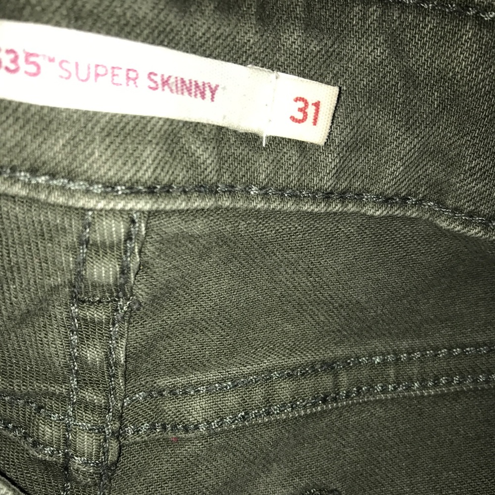 Green Levi's great condition size 31